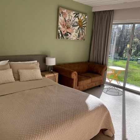 Riverbank Park Motel 브라이트 외부 사진