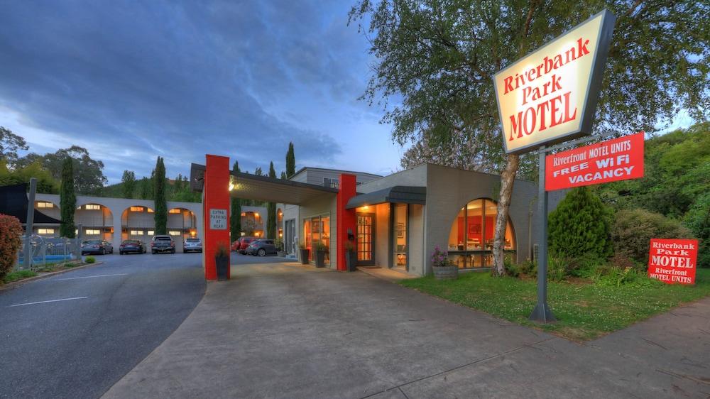 Riverbank Park Motel 브라이트 외부 사진