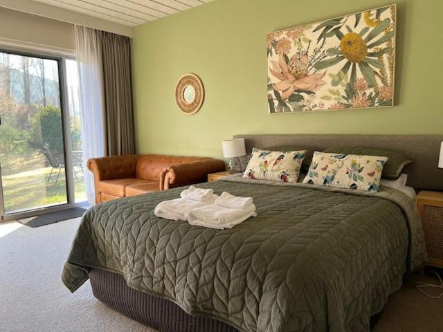 Riverbank Park Motel 브라이트 외부 사진