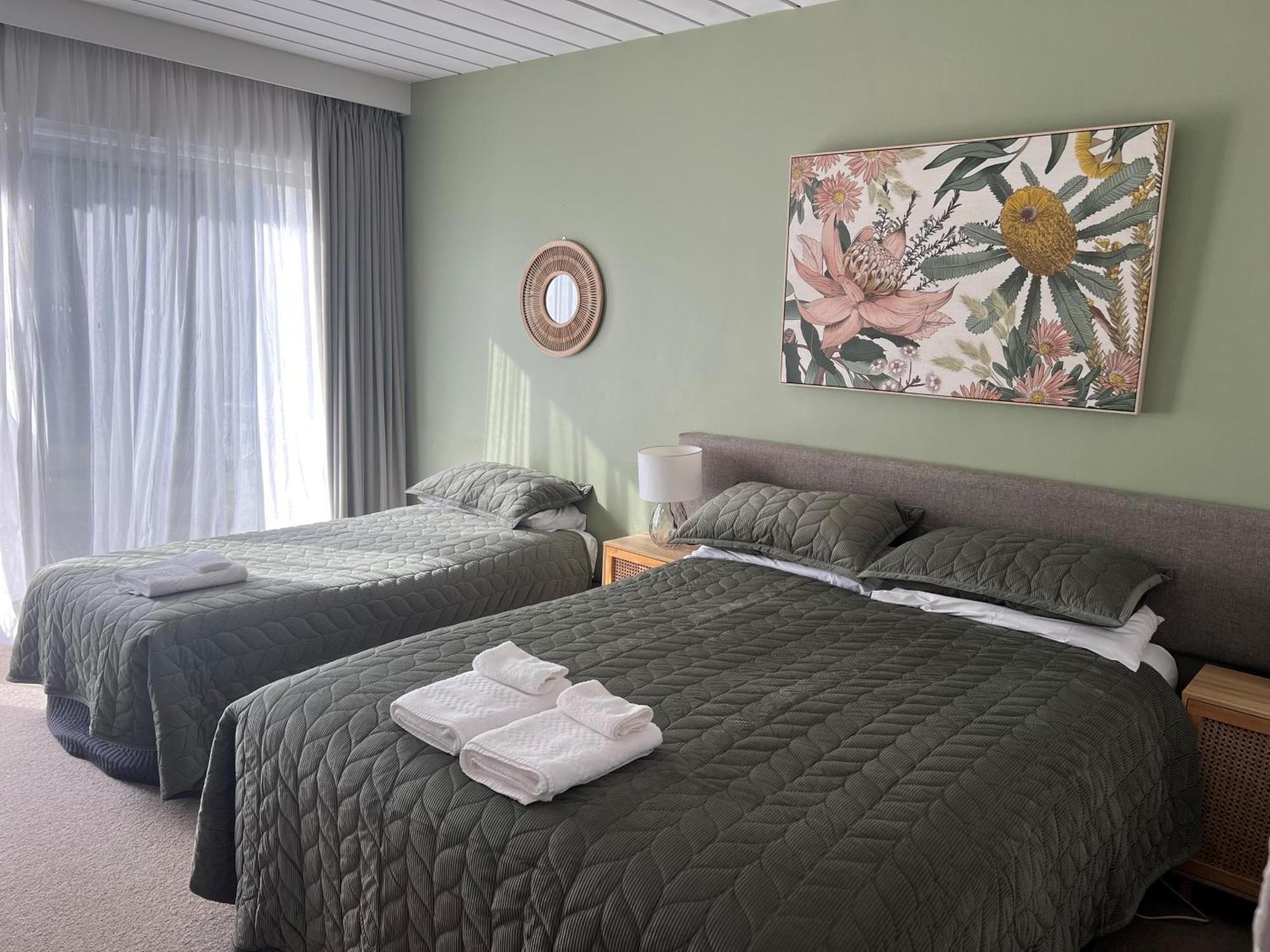 Riverbank Park Motel 브라이트 외부 사진